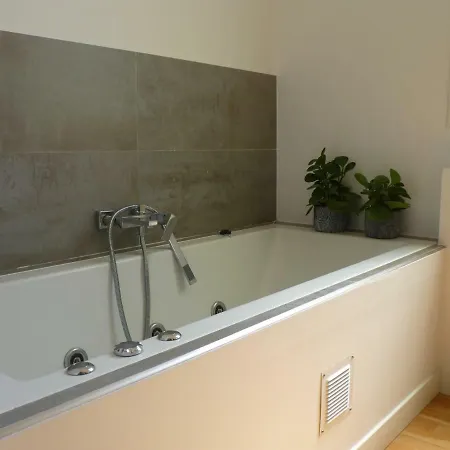 Bon Pasteur Apartment